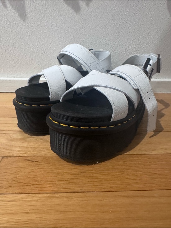 Dr. Martens Shoes - Women’s Doc Martens Voss II Quad White Sandal